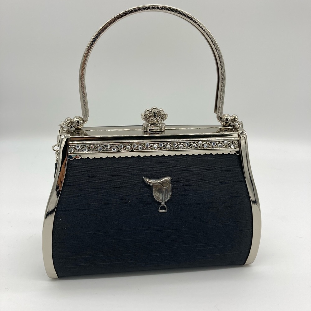 English saddle purse